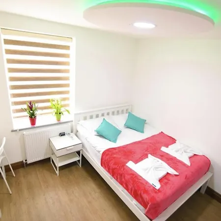 London Suite-3